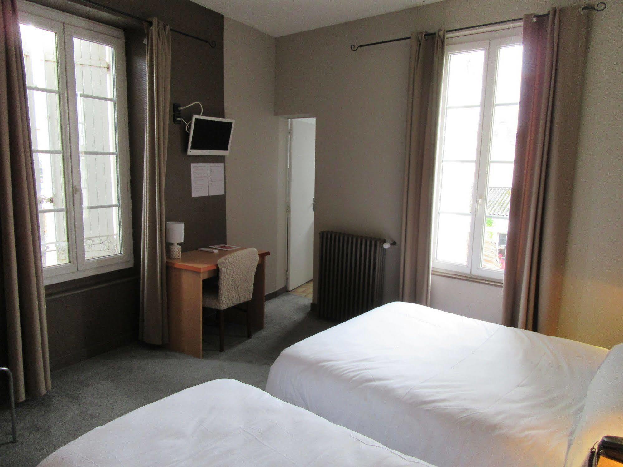 Contact Hotel De France Saintes Exterior foto